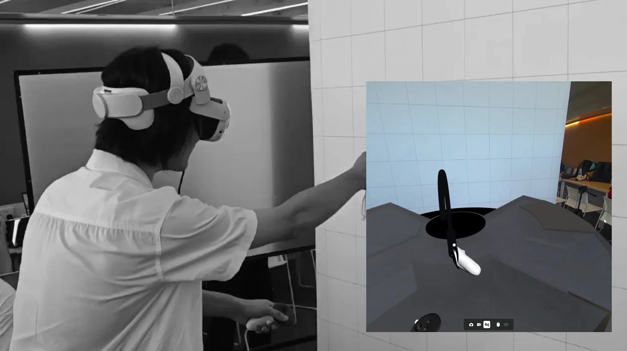In AR, the countertop turns to the predicted zone (2/3)